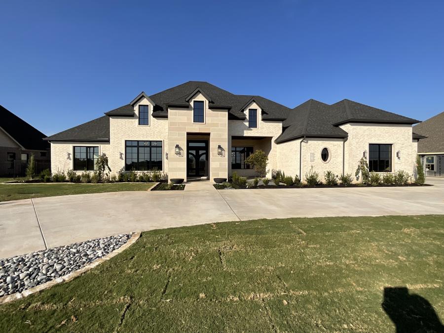 3516 Fairway Dr.